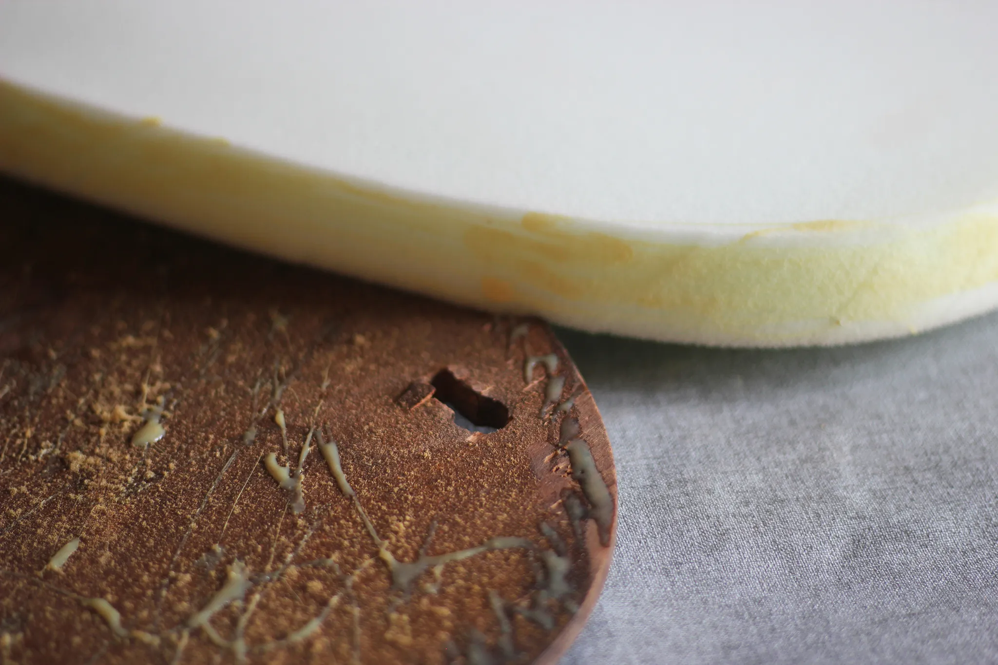 Renowacja krzesła typ 200-190, czyli popularnego "Hałasa". Hałas Tutto Nero, Rzuć Pan Okiem, Paweł Machomet